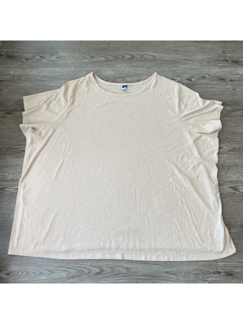 Old Navy Luxe Crew T-Shirt Womens 4X Beige Short Sleeve Relaxed Cotton